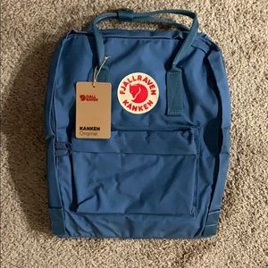 Fjallraven Kånken Water Resistant Backpack